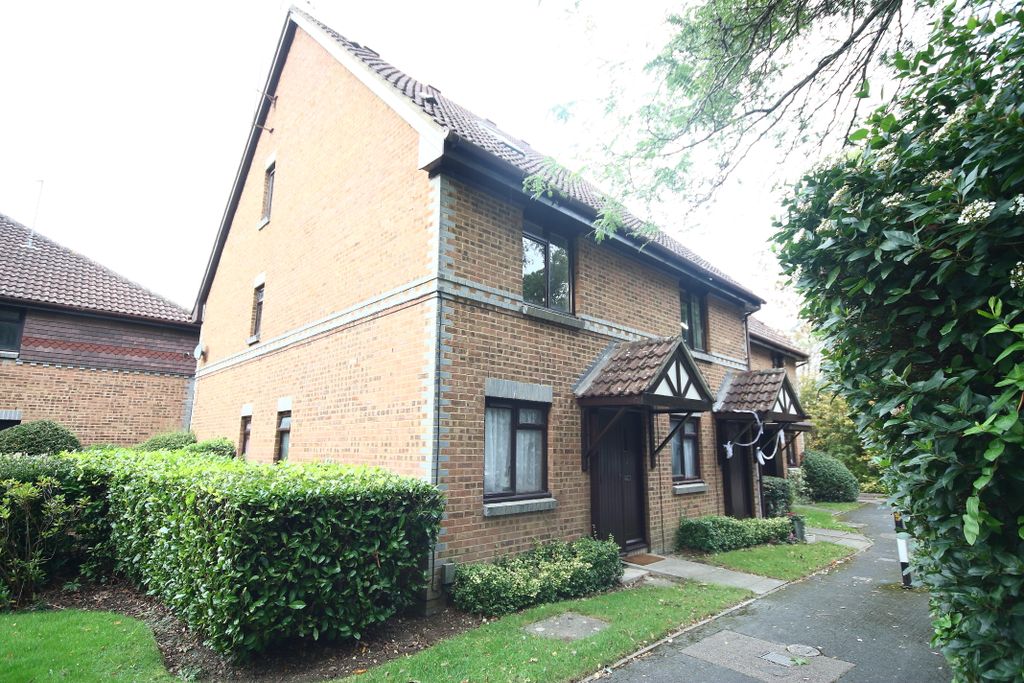 Property photo 1 of 6