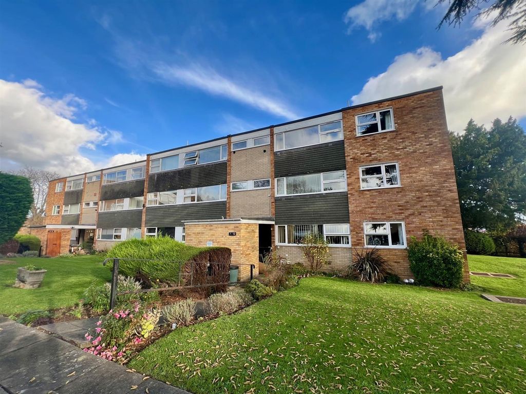 Property photo 1 of 18 Front.Jpg