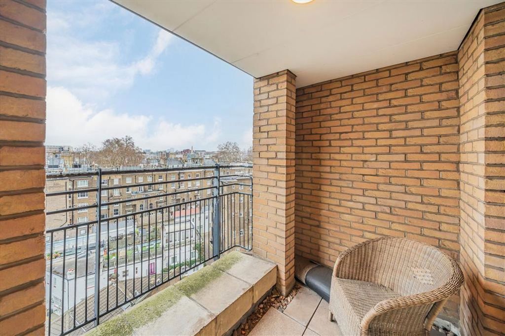 Property photo 3 of 5