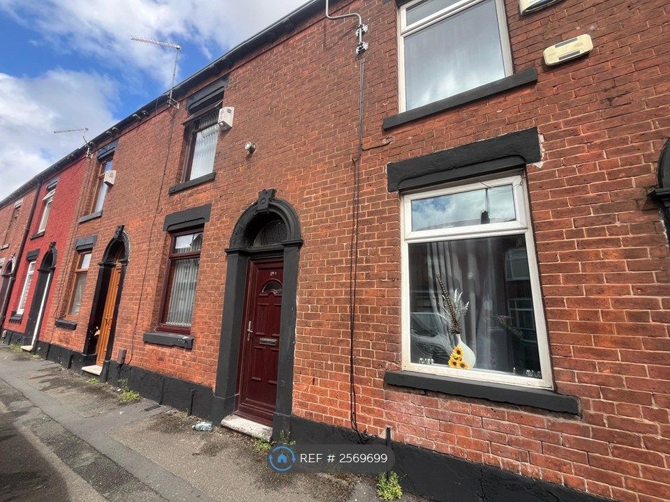 Property photo 1 of 8