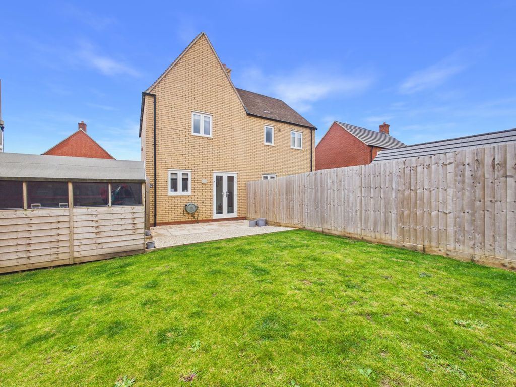 Property photo 2 of 18