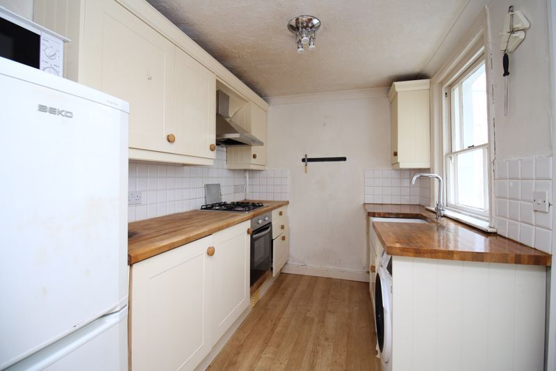 Property photo 3 of 19 Photo 11