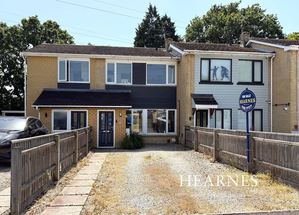 Property photo 1 of 25