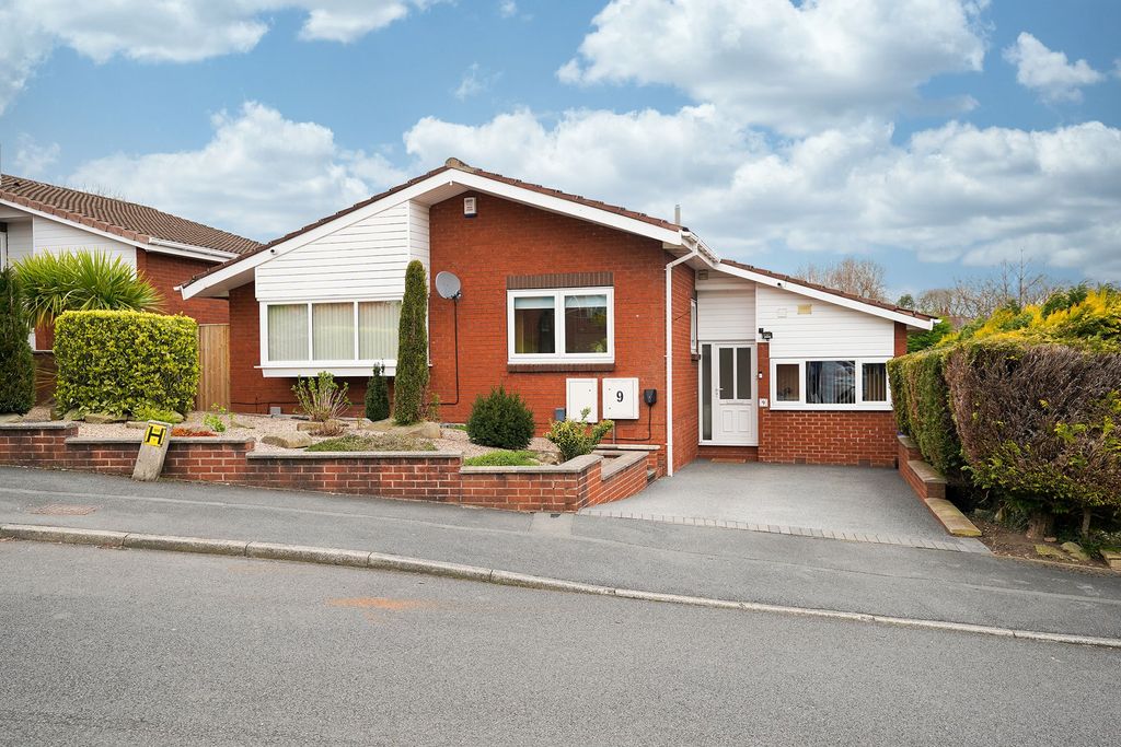 Property photo 1 of 22