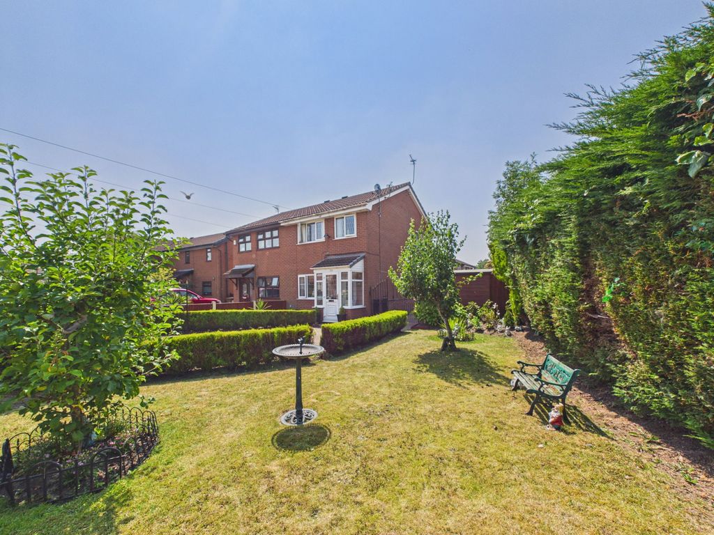 Property photo 3 of 47