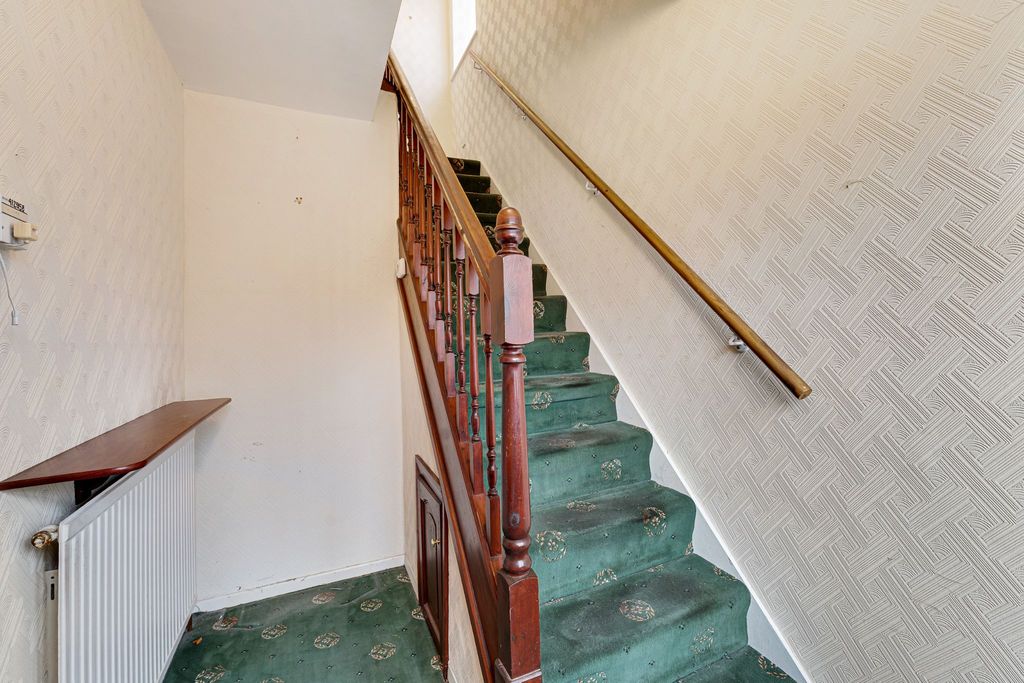 Property photo 2 of 28 Photograph 10