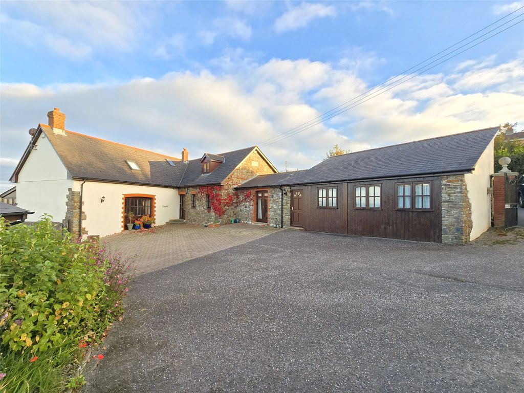 Property photo 1 of 17 Picture No. 22