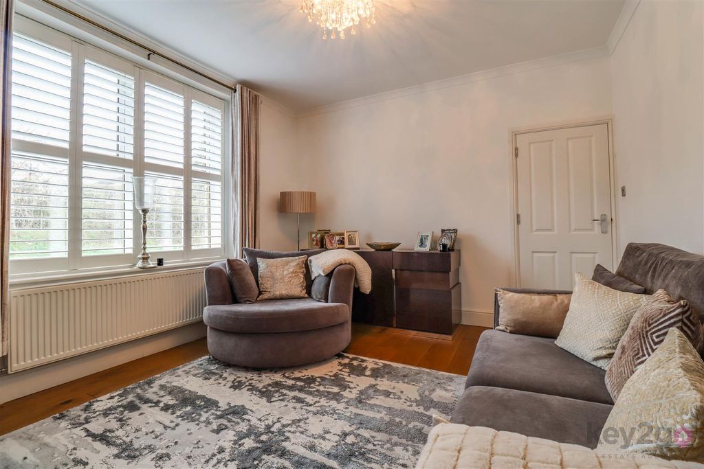 Property photo 3 of 30 Img_6557-Img_6559.Jpg