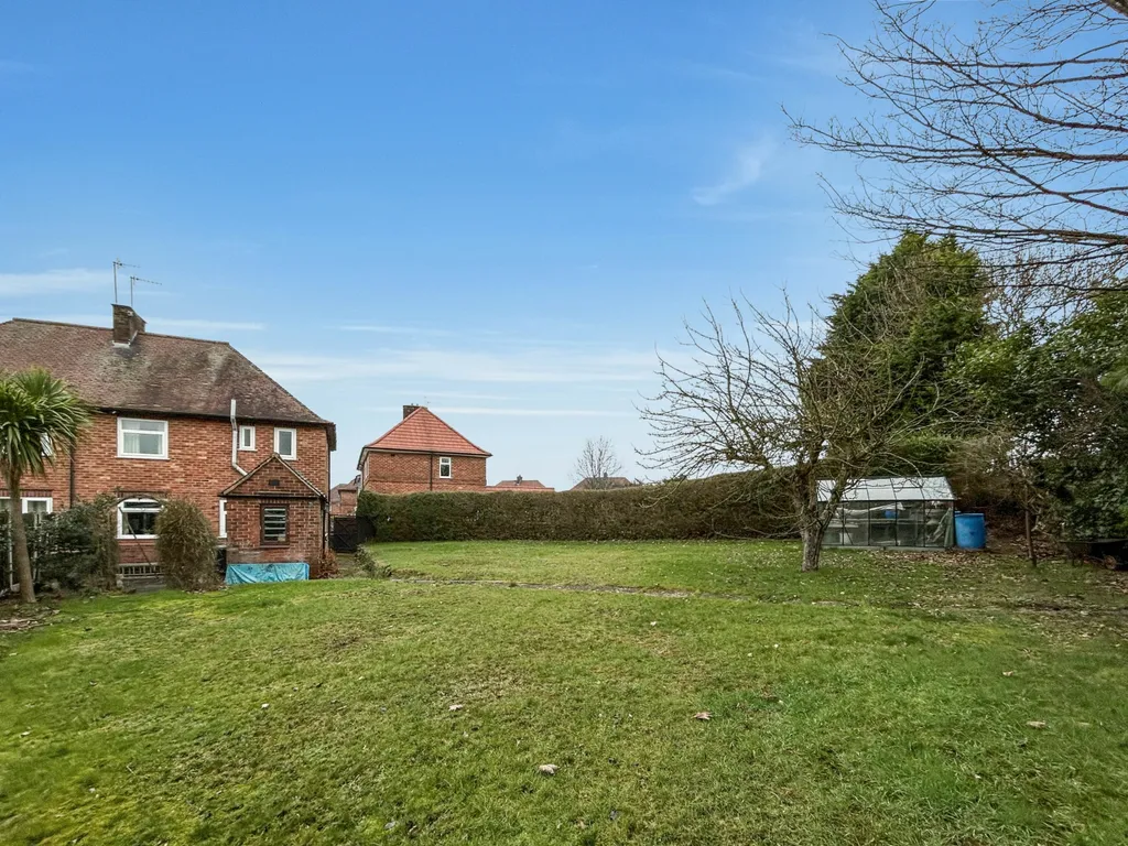House in Broxtowe, Stapleford - More