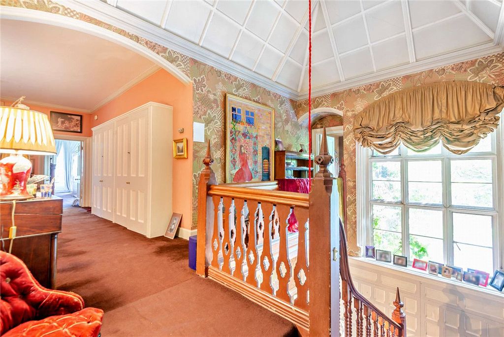 Additional image 15 of 9 bed country house for salePriest Hill, Old Windsor, Windsor, Surrey SL4