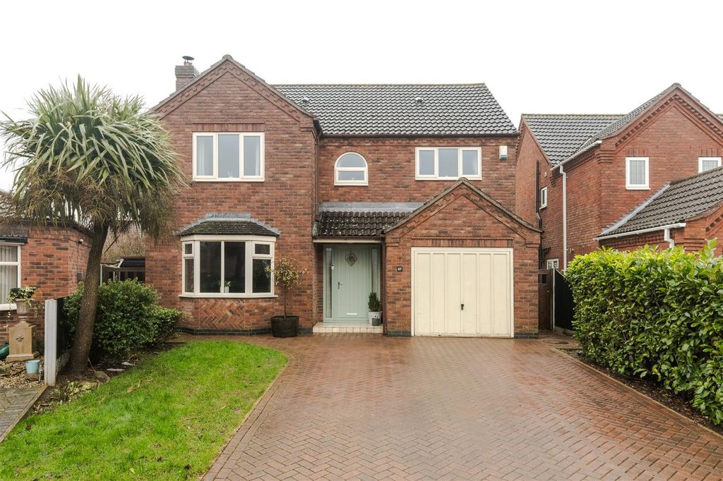 Property photo 1 of 25 Main