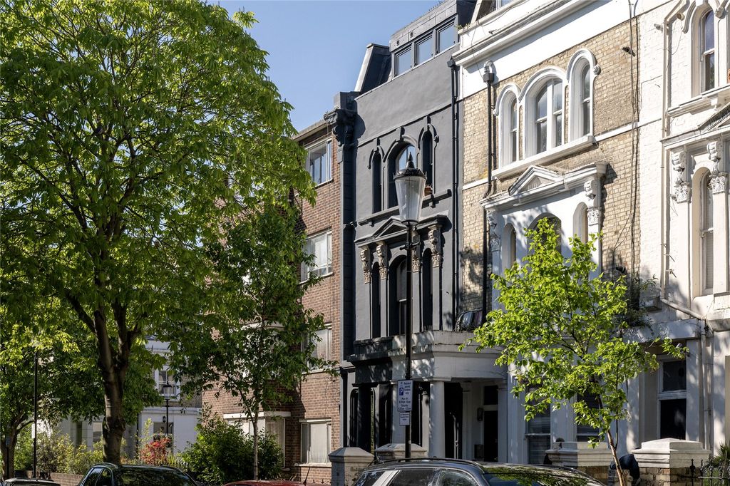 Property photo 3 of 18 Picture No. 39