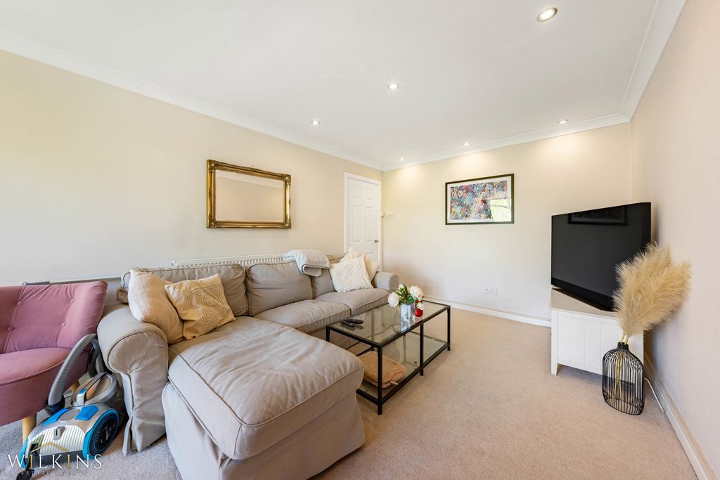 Property photo 3 of 15 Photograph