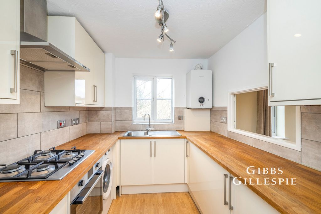 Property photo 1 of 12 Pbox-Img.Jpg