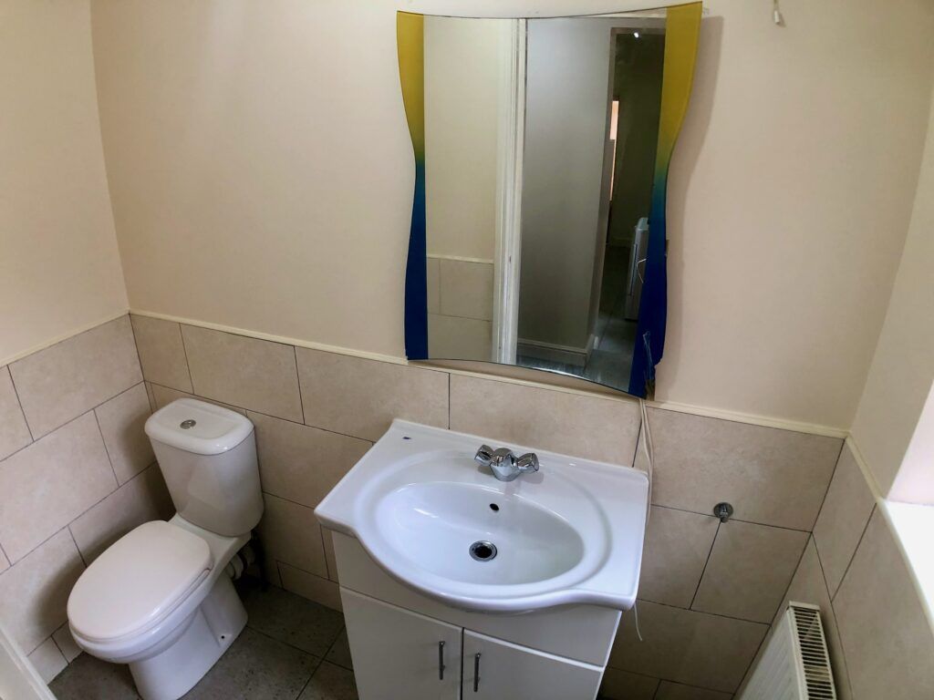 Property photo 3 of 11