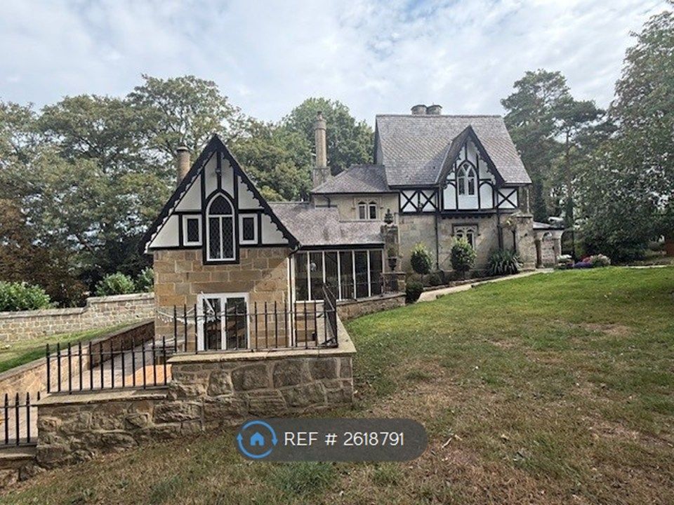 Property photo 1 of 24