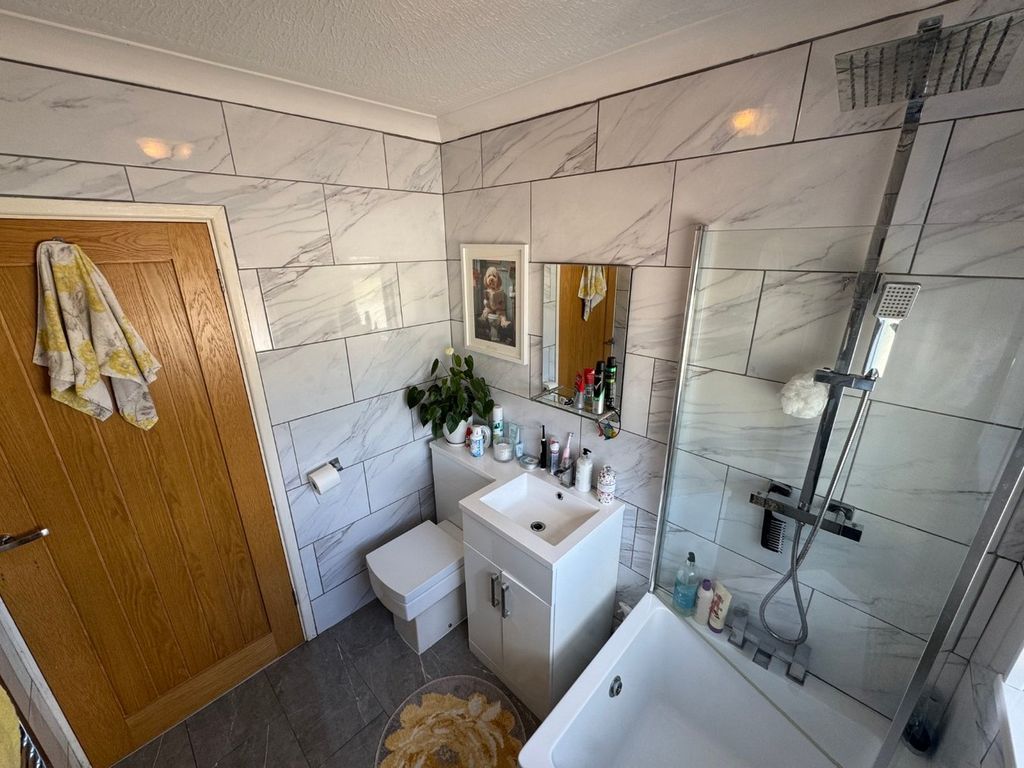 Additional image 17 of 3 bed detached bungalow for sale9 Parc Yr Ynn, Llandysul SA44