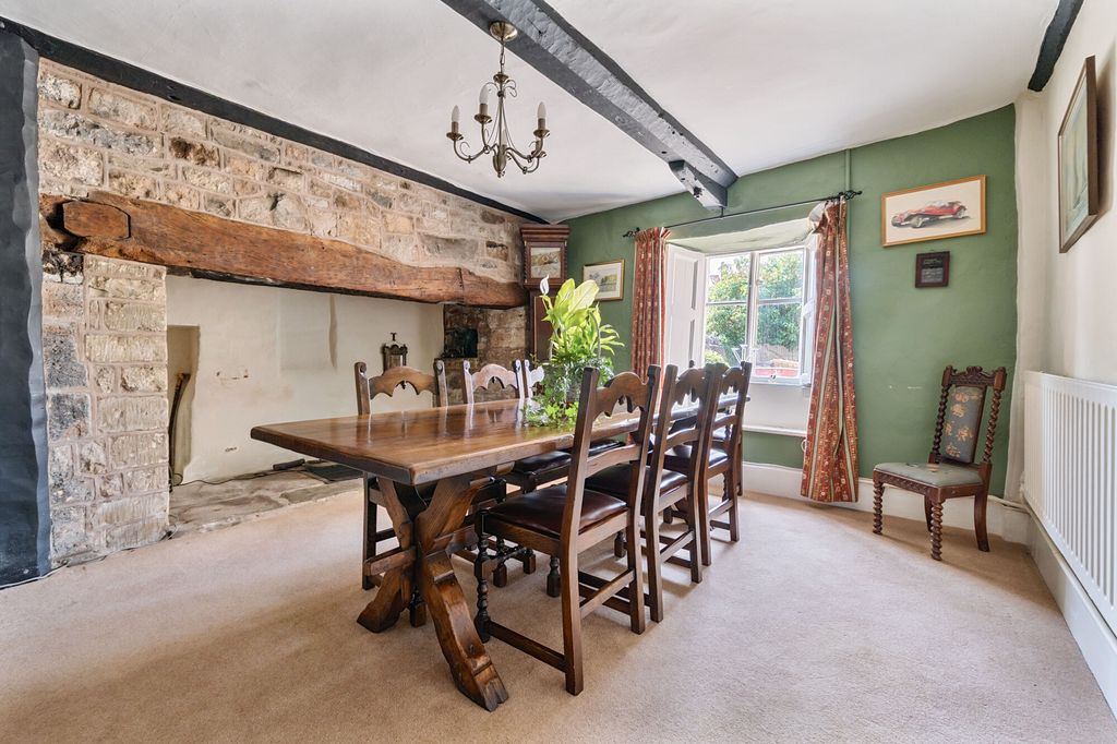 Property photo 3 of 14 Dining Room