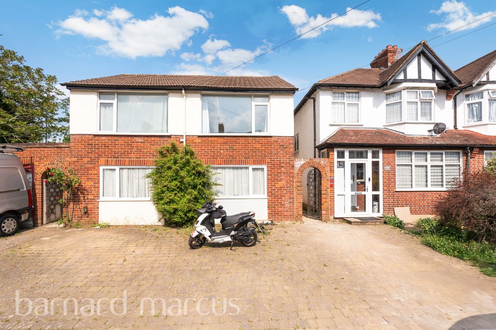 Property photo 1 of 8