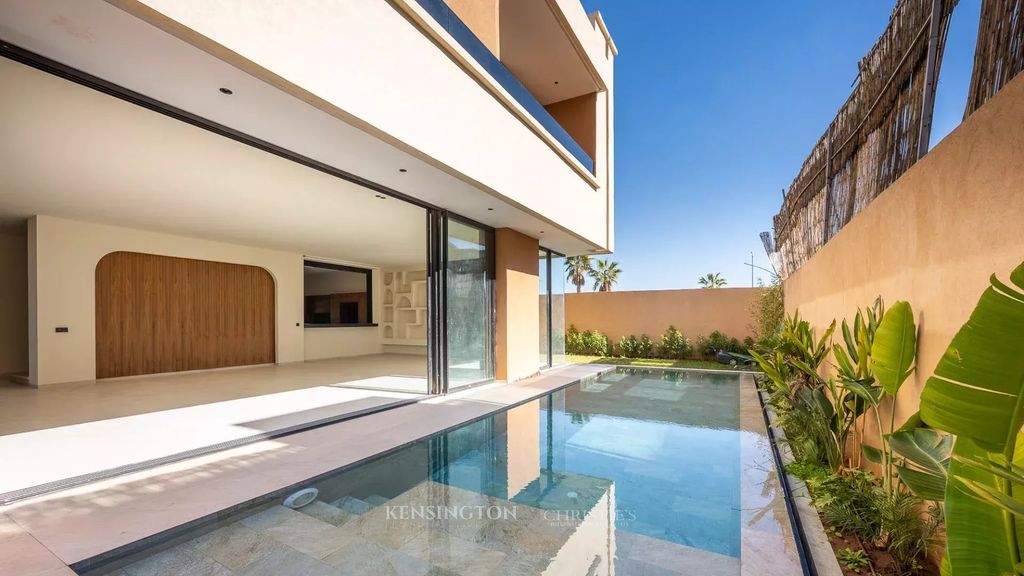 Property photo 1 of 36