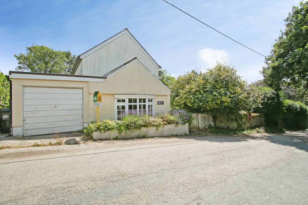 Property photo 1 of 19 Pbox-Img.Jpg