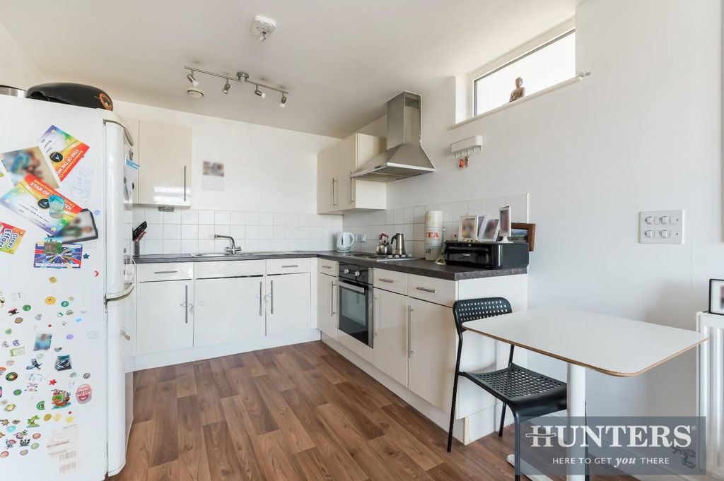 Property photo 3 of 11 Brownell Place 13.Jpg