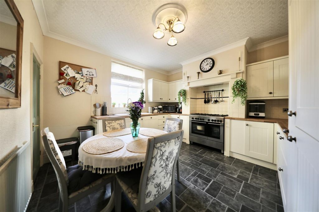 Property photo 3 of 16 0A9A5483.Jpg