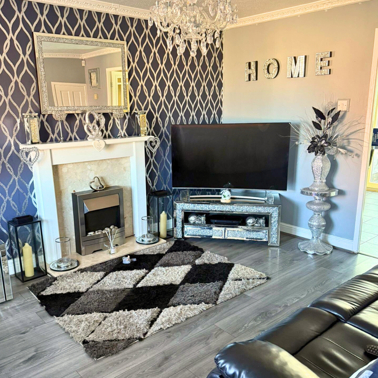 Property photo 2 of 12 Property