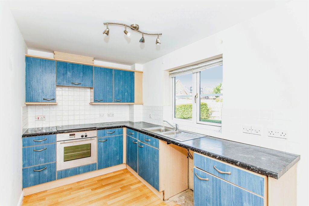 Property photo 2 of 15