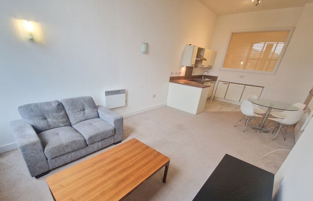 Property photo 2 of 15 20251107_113529