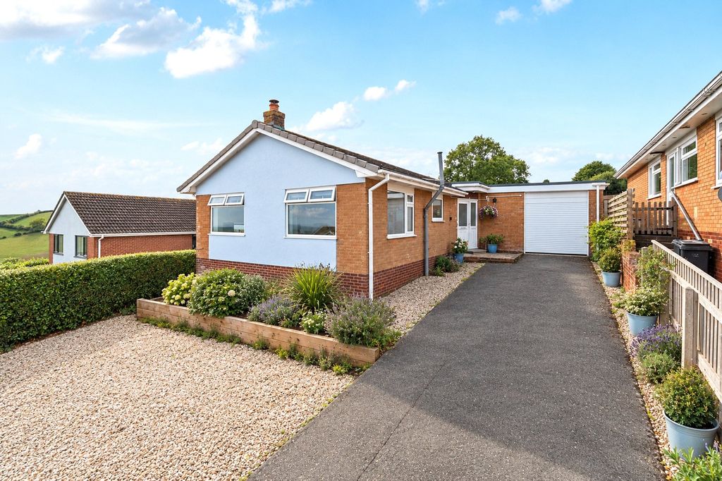 Property photo 1 of 27 Picture No. 36