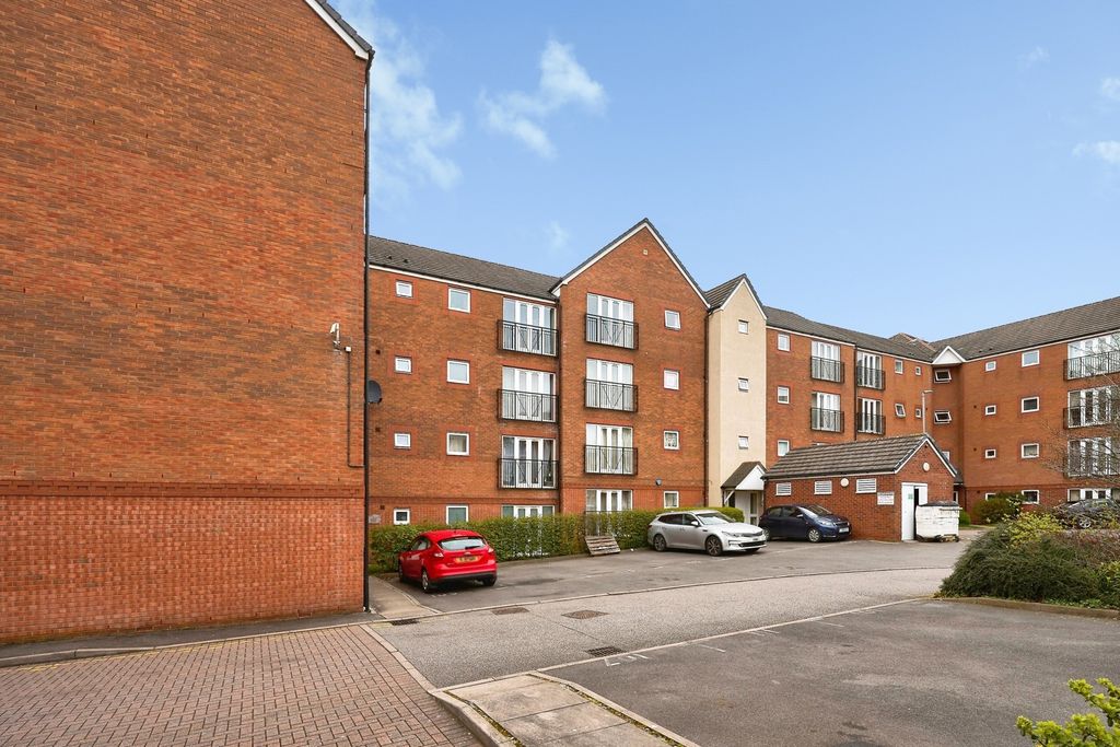 Property photo 2 of 20 Pbox-Img.Jpg