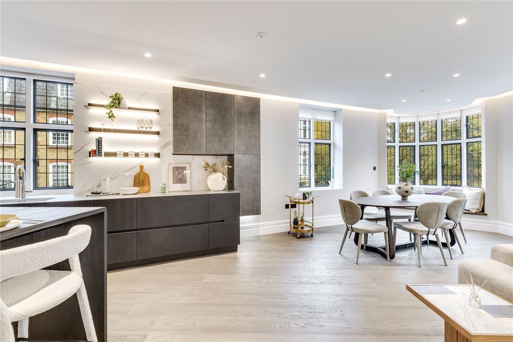 Property photo 3 of 18 Picture No. 38