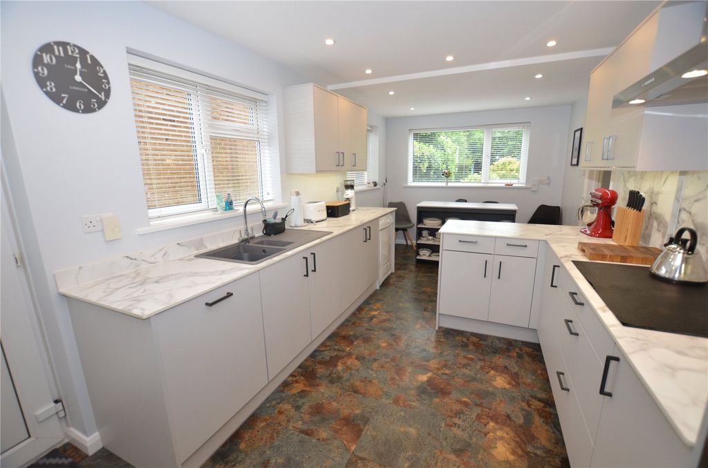 Property photo 3 of 15 Picture No. 07
