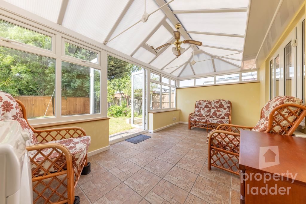 Property photo 2 of 18 Pl-9