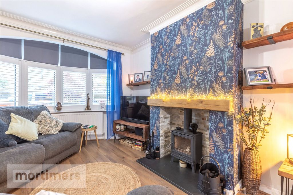 Property photo 2 of 24 Living Room