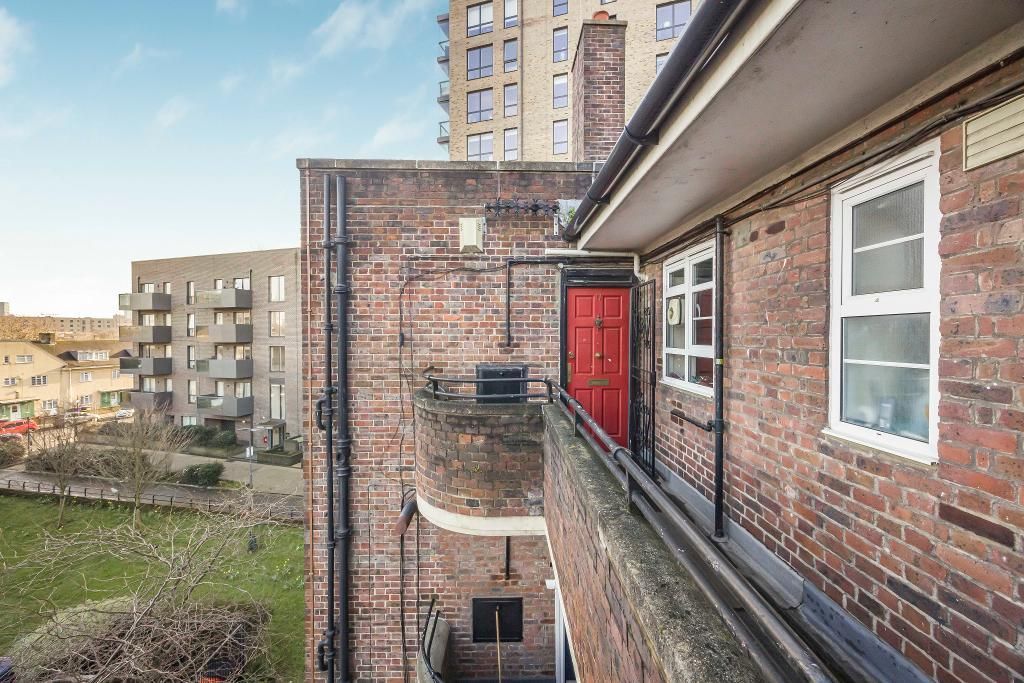 Property photo 2 of 11 Photo 2