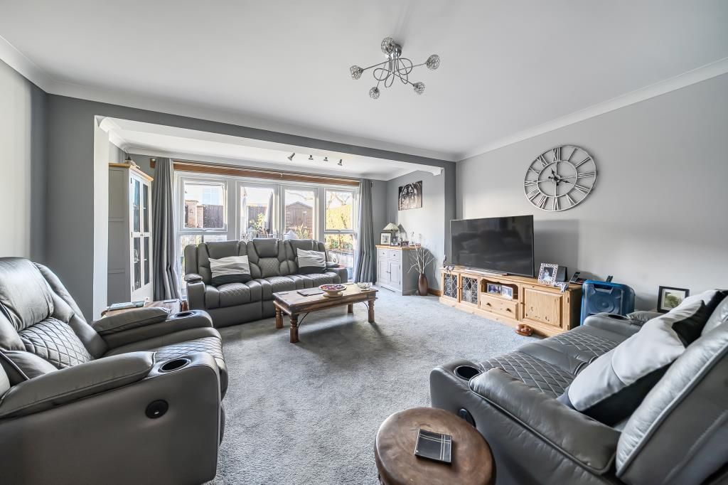 Property photo 3 of 19 Living Area