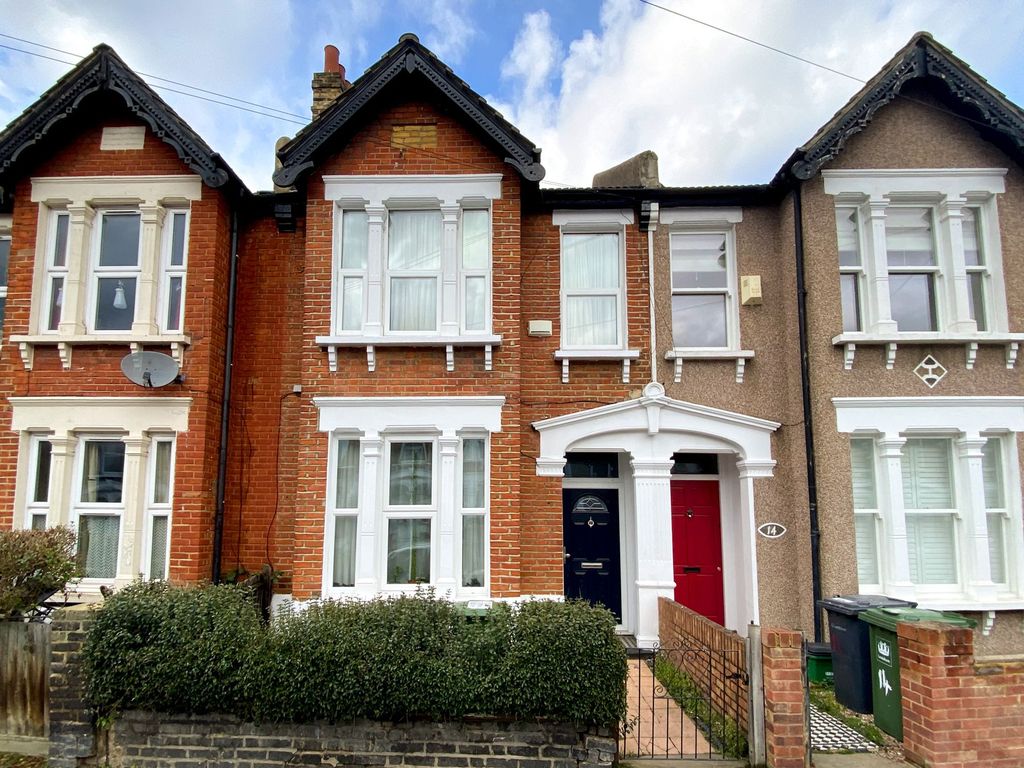 Property photo 2 of 10