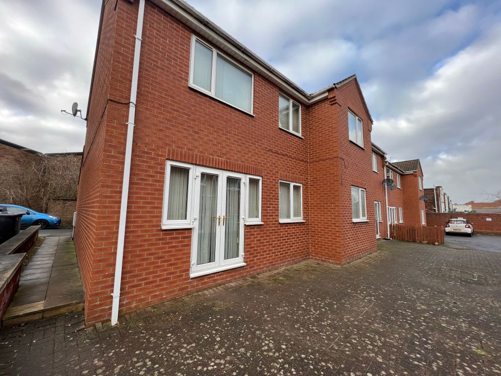 Property photo 1 of 6