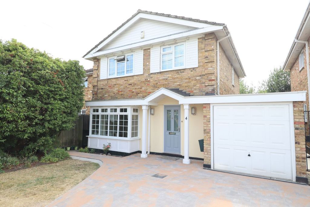 Property photo 1 of 26
