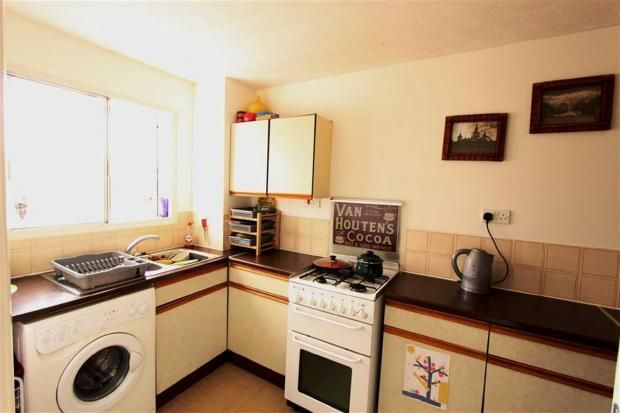 Property photo 3 of 6 Kitchen 1.Jpg