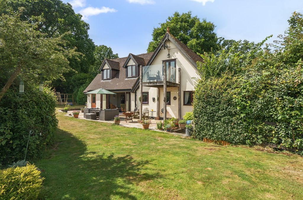 Property photo 1 of 30
