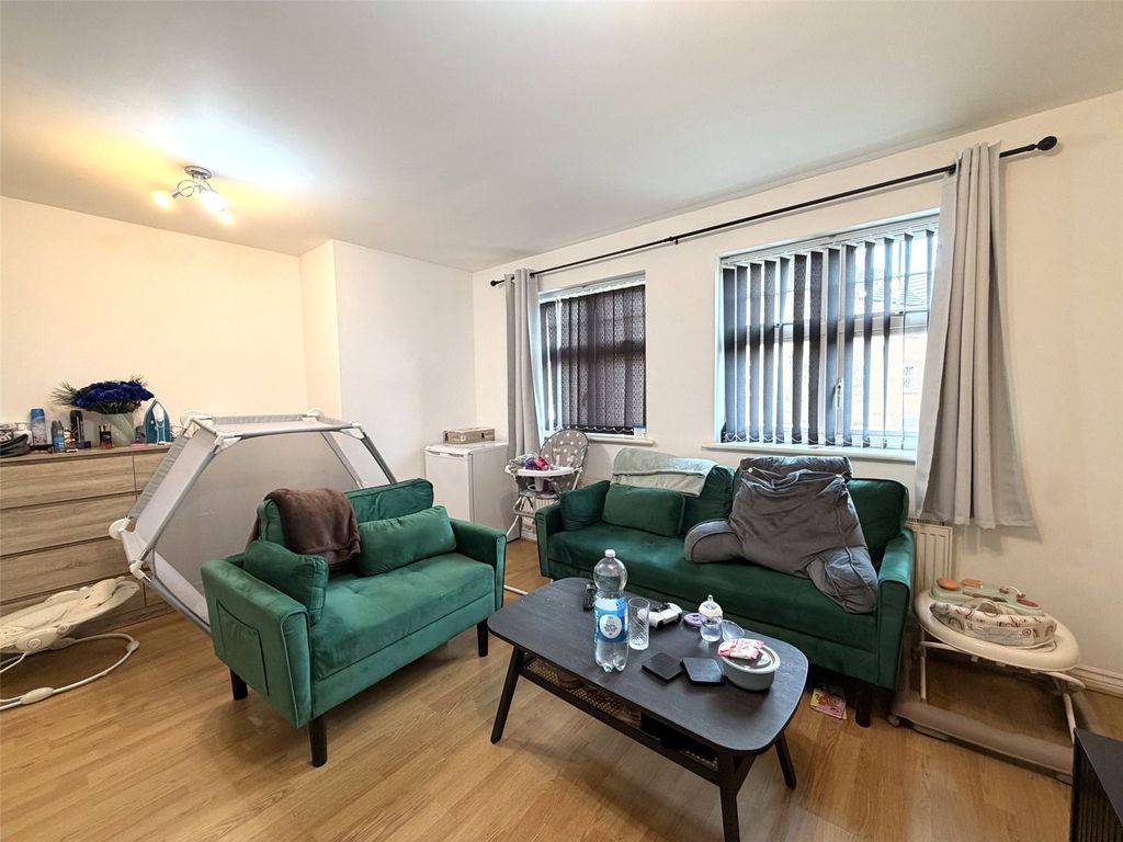 Property photo 3 of 15 Picture No. 15