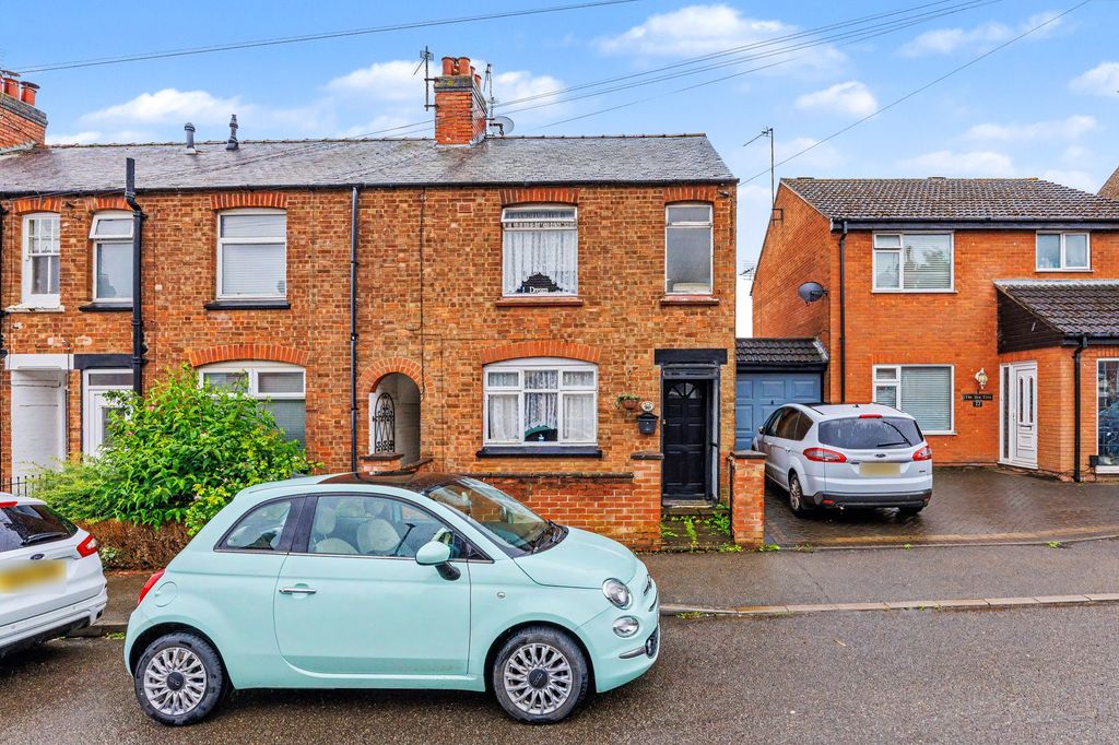 Property photo 1 of 17