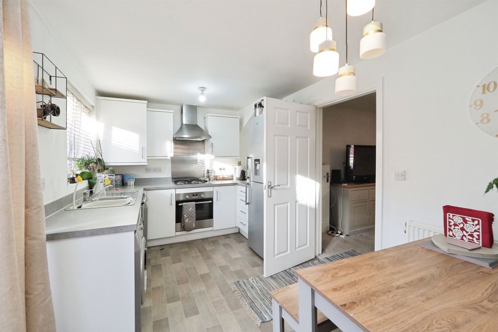 Property photo 3 of 26