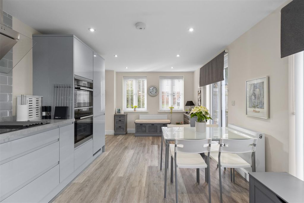 Additional image 14 of 4 bed detached house for saleOak Fields, Hailsham BN27