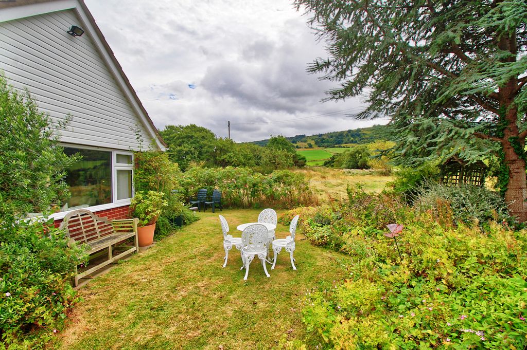 Property photo 3 of 31 Img_7057