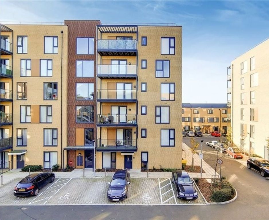 Property photo 1 of 8