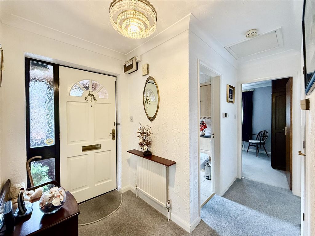 Property photo 3 of 18 3